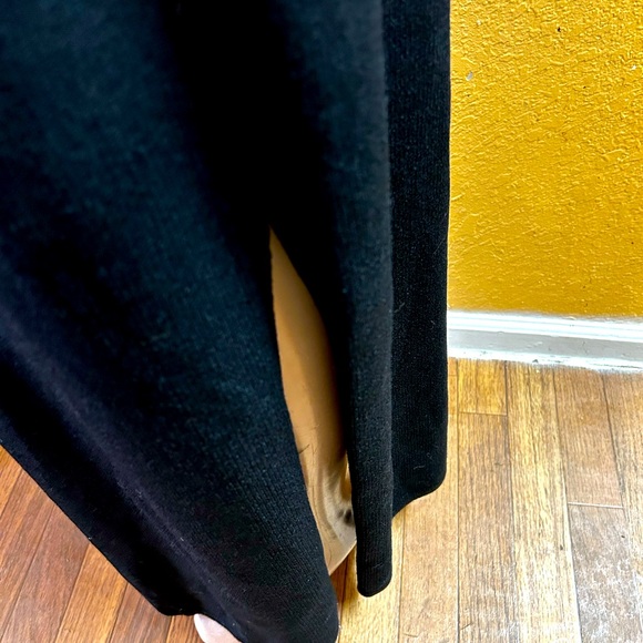 ST -John Evening Gowm size 12 - Picture 5 of 13